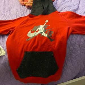 This is jordan , it’s very comfortable, worn and washed